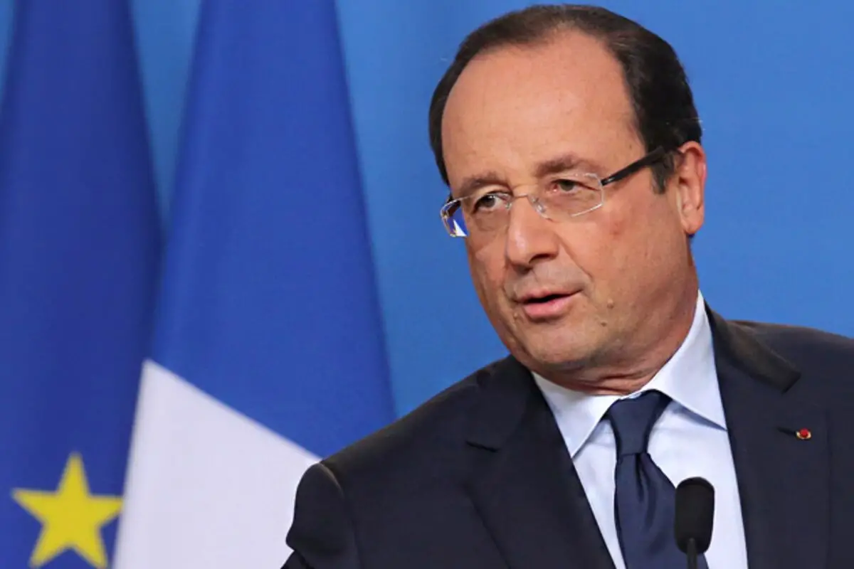 French Debt Dives Amid Political Strife, Worst Since 2011
